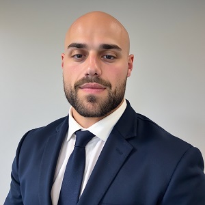 Mario Garaplija Headshot